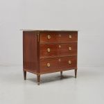 1263 2382 CHEST OF DRAWERS